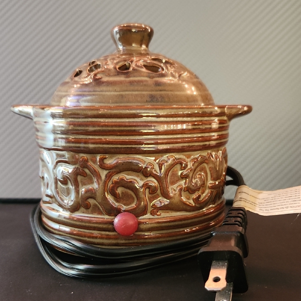 Elegant Brown Ceramic Electric Potpourri Warmer